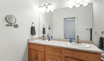 1208 Phaeton Way, Auburn, IN 46706