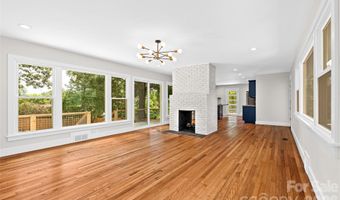 155 Oak Ter, Arden, NC 28704