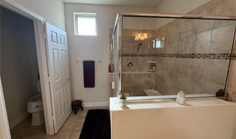 352 LAUREL FALLS Dr, Apollo Beach, FL 33572