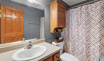205 W Hackberry St, Brandon, SD 57005