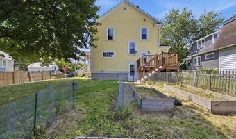 301 Elm St, Bennington, VT 05201