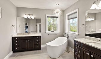 41062 LYNDALE WOODS Dr, Aldie, VA 20105