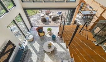 85 Gondola Ave, Jamestown, RI 02835
