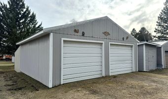 115 1st St SE, Akeley, MN 56433