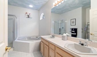 24 Symphony Ave, Bayville, NJ 08721