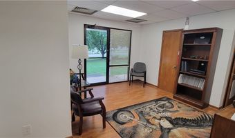 10224 Sycamore Dr, Ashland, VA 23005