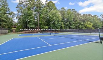 4163 Glen Meadow Dr, Peachtree Corners, GA 30092