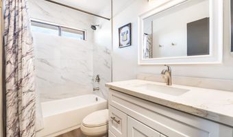 1251 Los Meadows Dr, Las Vegas, NV 89110