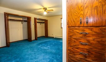 1215 NE 24th Ave, Aberdeen, SD 57401