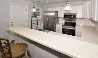265 B Lincoln St B, Berlin, CT 06037
