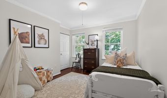 397 KINGS COLLEGE Dr, Arnold, MD 21012