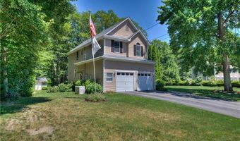 84 Bakewell Ct, Cranston, RI 02921