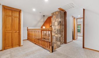 226-248 Barrett Rd, Alloway, NJ 07422
