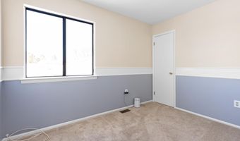 109 E SKEET Cir E, Bear, DE 19701