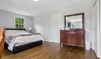 29 Homonick Rd, Colchester, CT 06415