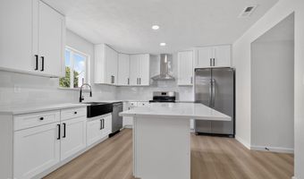 2944 Corbin Dr, Indianapolis, IN 46217
