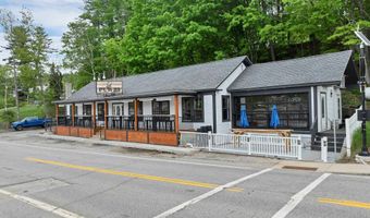 6 E Side Dr, Alton, NH 03810