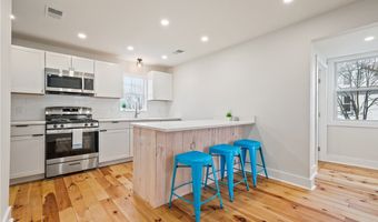 23 St Thomas St, Airville, PA 15203