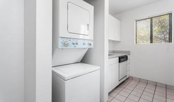 75-5863 Kuakini Hwy #218, Kailua Kona, HI 96740