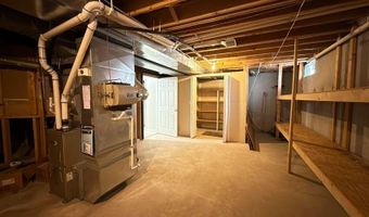 1929 Harley Dr, Ann Arbor, MI 48103