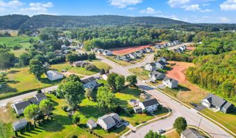 180 ABBOTTS Dr, Abbottstown, PA 17301