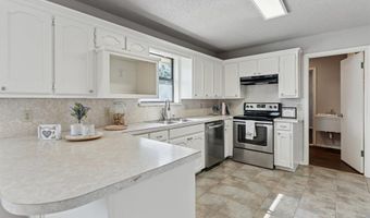 1105 Snowberry St, Keene, TX 76031