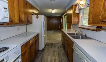1538 Bonita Dr, Akron, OH 44313