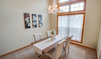 101 Serenity Dr, Alton, IL 62002