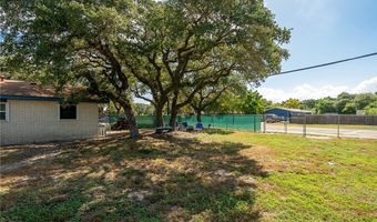 1307 W Palm Dr, Aransas Pass, TX 78336