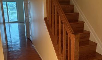 1330 WASHINGTON Dr, Annapolis, MD 21403