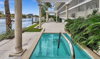 9821 E Bay Harbor Dr 302, Bay Harbor Islands, FL 33154