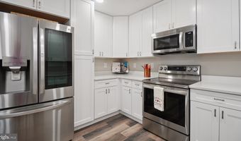 10 N HOMELAND Ave N, Annapolis, MD 21401
