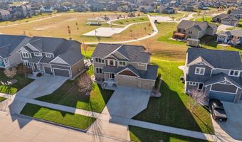 2107 NE 17th St, Ankeny, IA 50021