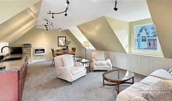 140 Library Ln, Banner Elk, NC 28604