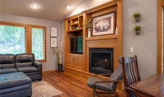 1804 Wildflower Ln NE, Alexandria, MN 56308