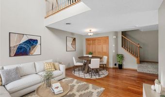 14757 Excelsior Ln 105, Apple Valley, MN 55124