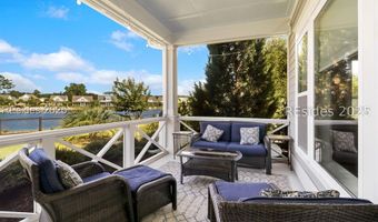 302 Castaway Dr, Bluffton, SC 29910