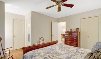 8422 GEORGIAN Way, Annandale, VA 22003