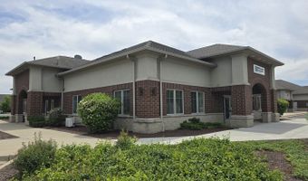 1452 Merchant Dr, Algonquin, IL 60102
