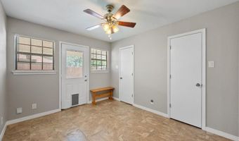 102 E Hopper St, Alvarado, TX 76009