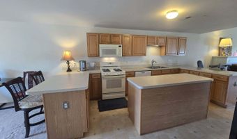 1141 Freesia Ct, Ann Arbor, MI 48105