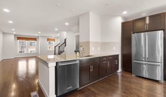 2505 MAIN LINE Blvd, Alexandria, VA 22301