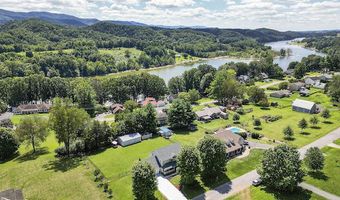 26570 Preston Place Dr, Abingdon, VA 24211