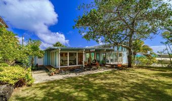 861 Aalapapa Dr, Kailua, HI 96734