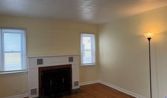 128 Pleasant Ave, Bergenfield, NJ 07621