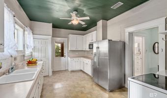 708 Hand Ave, Bay Minette, AL 36507