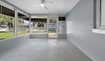 12401 YORKTOWN Ln, Bayonet Point, FL 34667