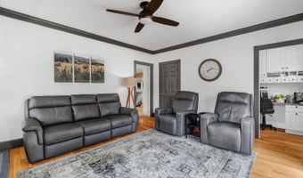 143 Maple St, Bangor, ME 04401
