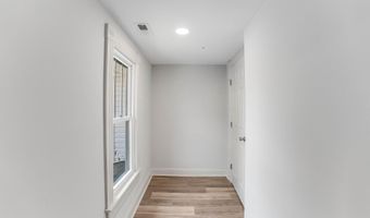 110 E 6TH St, Laurel, DE 19956