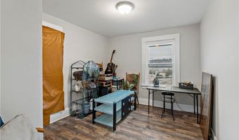 848 Duss Ave, Ambridge, PA 15003